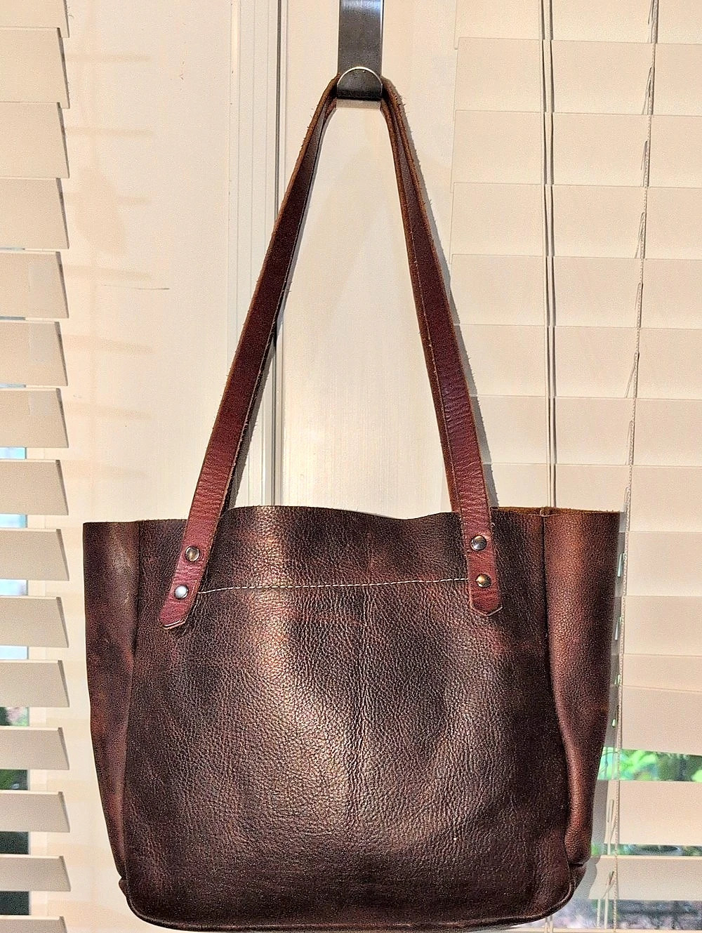 HATTON HENRY Leather Tote in Brown